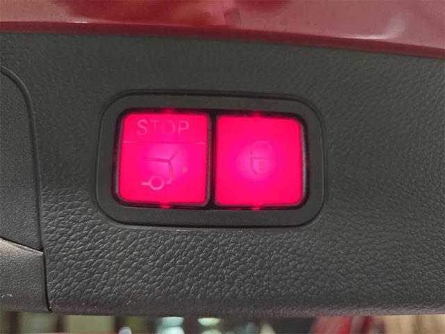Photo of 2021 designo Cardinal Red Metallic Mercedes-Benz GLC 300