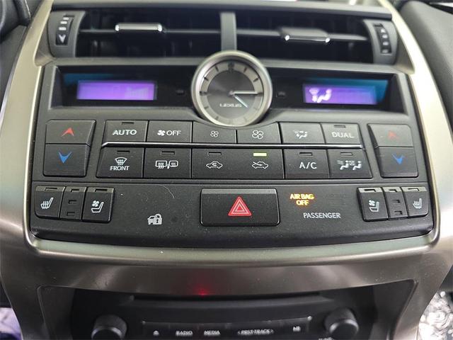 Photo of 2017 Atomic Silver Lexus NX 300h