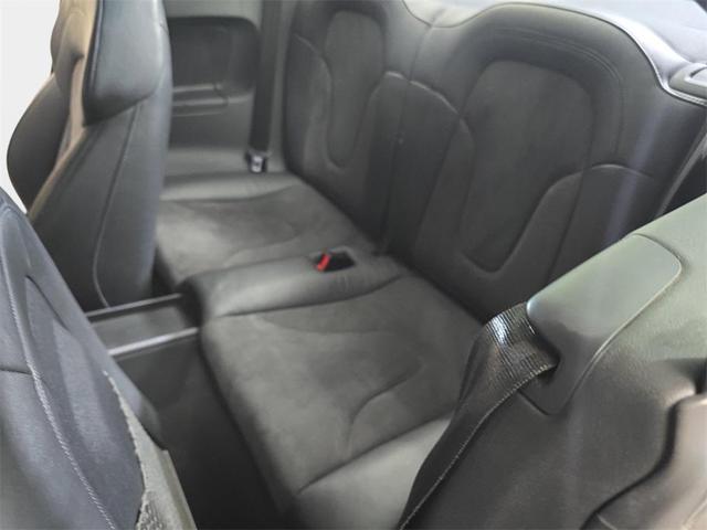Photo of 2010 Ice Silver Metallic Audi TT