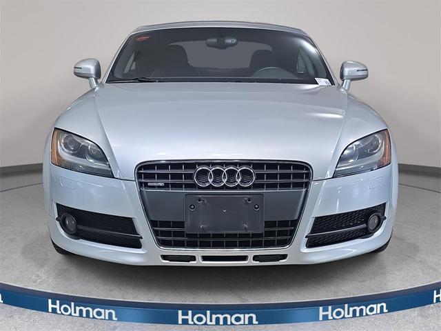 Photo of 2010 Ice Silver Metallic Audi TT