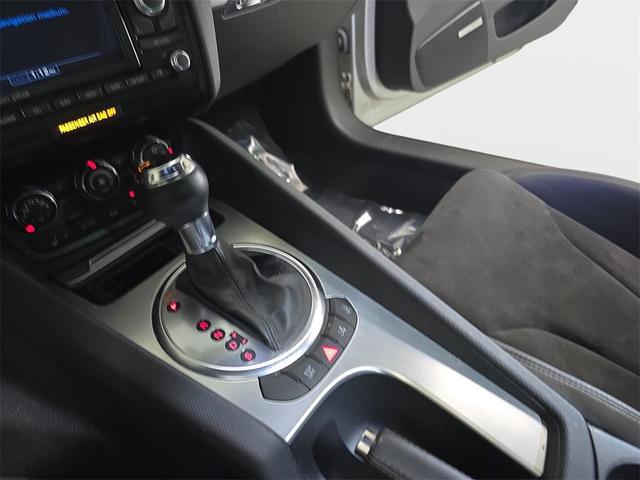 Photo of 2010 Ice Silver Metallic Audi TT