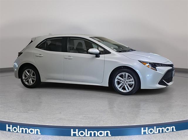 Photo of 2022 White Toyota Corolla