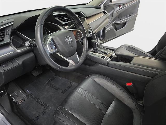 Photo of 2016 Lunar Silver Metallic Honda Civic