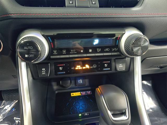 Photo of 2025 Wind Chill Pearl/Midnight Black Metallic Toyota RAV4 Hybrid