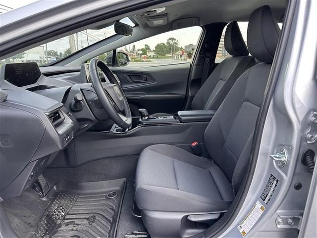 Photo of 2024 Silver Toyota Prius