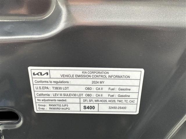 Photo of 2024 Gravity Grey Kia Sorento