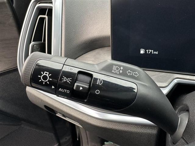 Photo of 2024 Gravity Grey Kia Sorento
