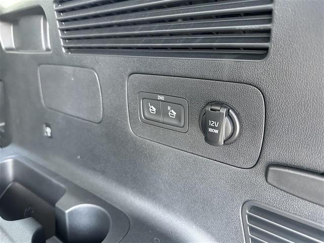 Photo of 2024 Gravity Grey Kia Sorento