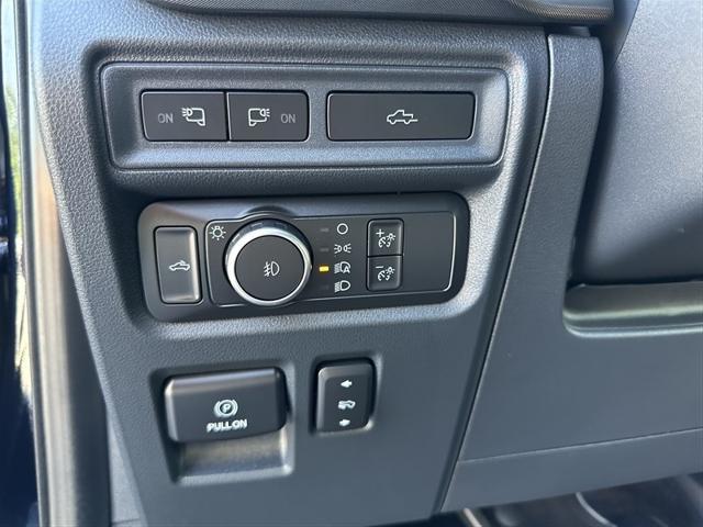 Photo of 2022 ANTIMATTER BLUE Ford F-150