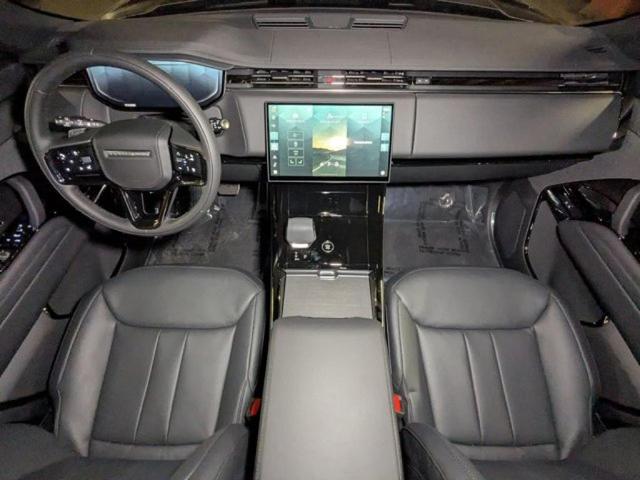 Photo of 2025 Eiger Grey Land Rover Range Rover Sport