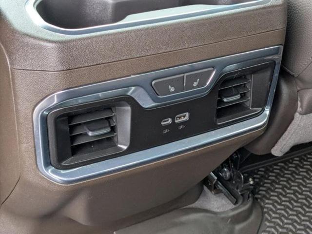 Photo of 2024 Summit White GMC Sierra 2500