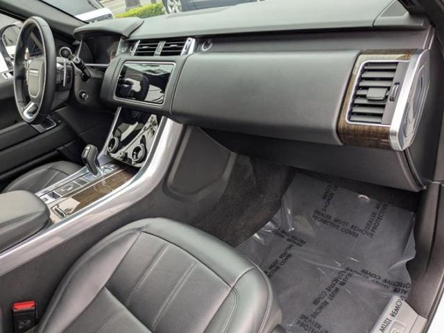 Photo of 2022 Fuji White Land Rover Range Rover Sport