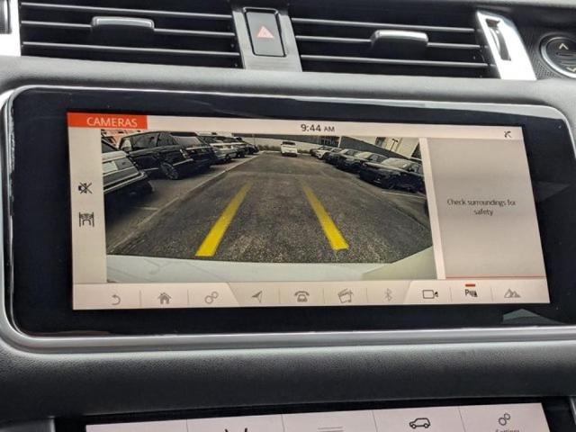 Photo of 2022 Fuji White Land Rover Range Rover Sport