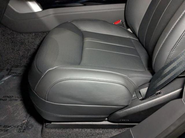 Photo of 2025 Carpathian Grey Land Rover Range Rover