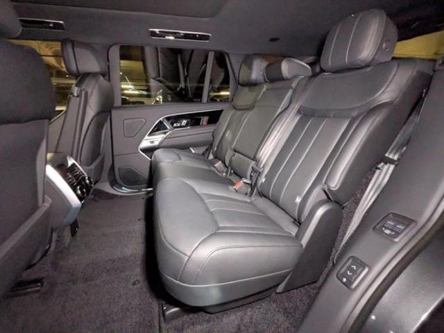 Photo of 2025 Carpathian Grey Land Rover Range Rover