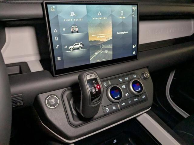 Photo of 2025 Fuji White Land Rover Defender