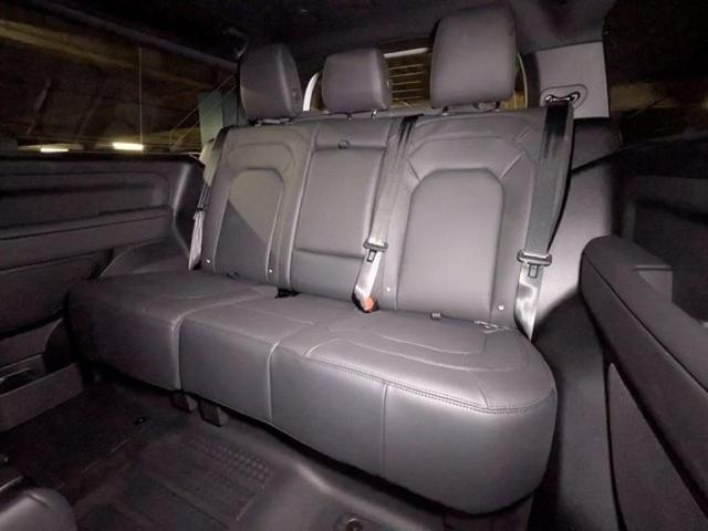 Photo of 2025 Fuji White Land Rover Defender