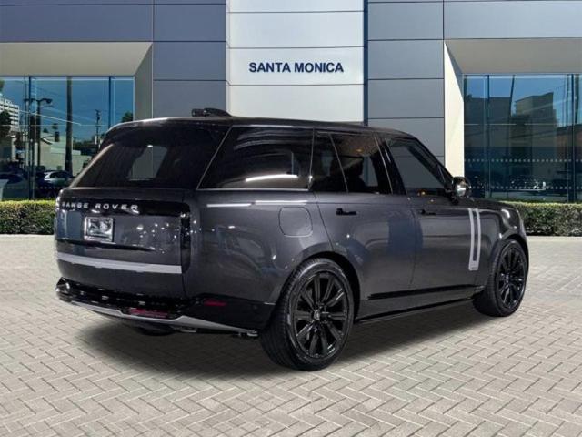 Photo of 2025 Carpathian Grey Land Rover Range Rover