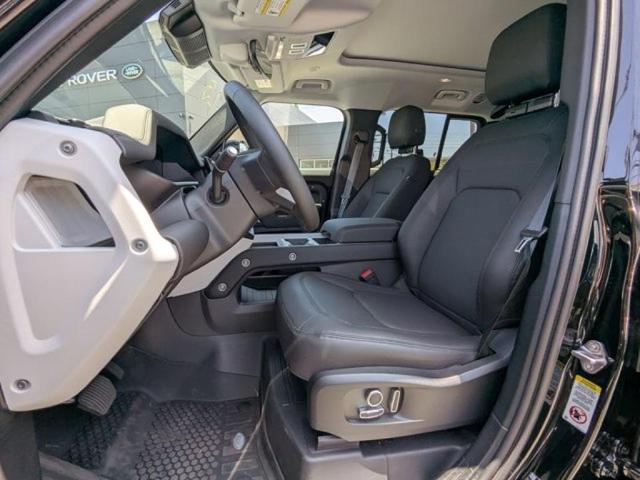 Photo of 2025 Santorini Black Land Rover Defender