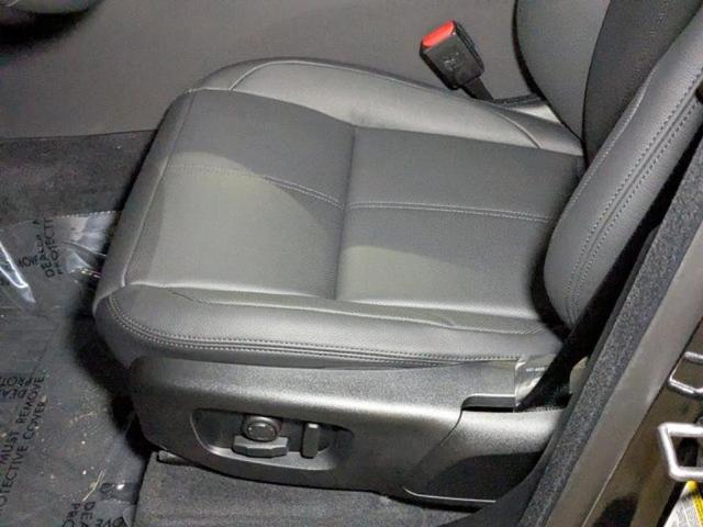 Photo of 2026 Santorini Black Land Rover Range Rover Velar