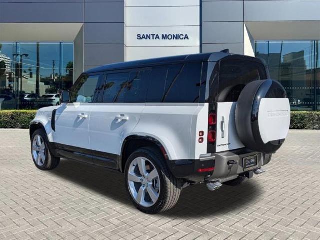 Photo of 2025 Fuji White Land Rover Defender