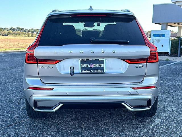 Photo of 2025 Gray Volvo XC60