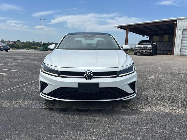 Photo of 2025 Deep Black Pearl Volkswagen Jetta