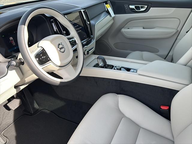 Photo of 2025 Denim Blue Metallic Volvo XC60