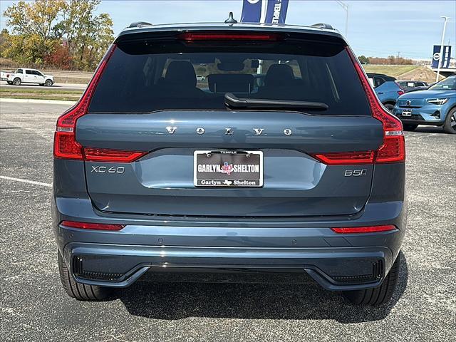 Photo of 2025 Denim Blue Metallic Volvo XC60
