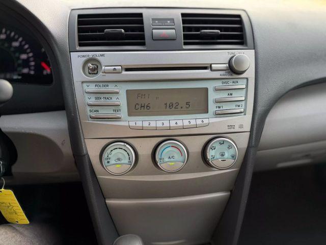 Photo of 2008 Silver Toyota Camry