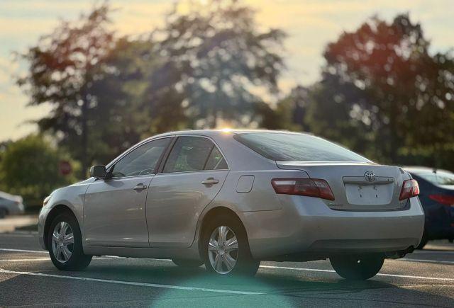 Photo of 2008 Silver Toyota Camry