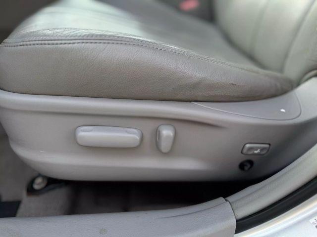 Photo of 2008 Silver Toyota Camry