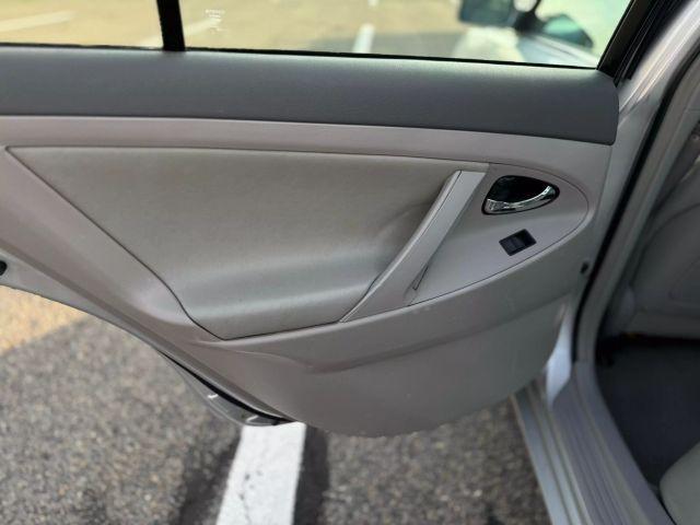 Photo of 2008 Silver Toyota Camry