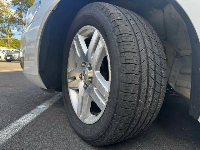 Photo of 2011 White Chevrolet Impala