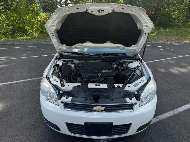Photo of 2011 White Chevrolet Impala