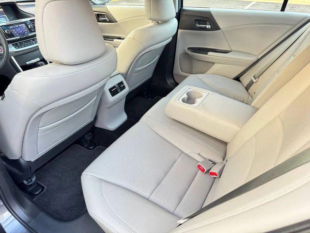 Photo of 2013 Gray Honda Accord
