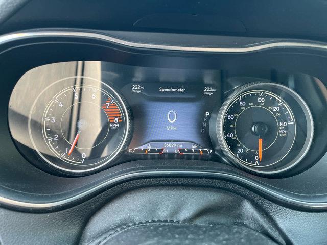 Photo of 2019 Diamond Black Crystal Pearlcoat Jeep Cherokee