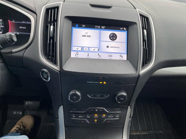 Photo of 2019 Oxford White Ford Edge