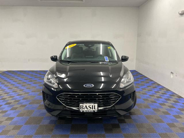 Photo of 2022 Agate Black Metallic Ford Escape
