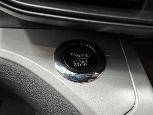 Photo of 2024 Carbonized Gray Metallic Ford Explorer