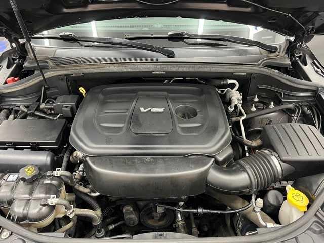 Photo of 2018 In-Violet Clearcoat Dodge Durango