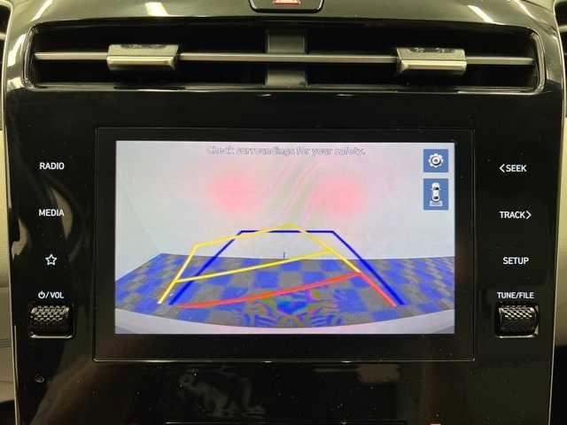 Photo of 2023 Shimmering Silver Hyundai TUCSON