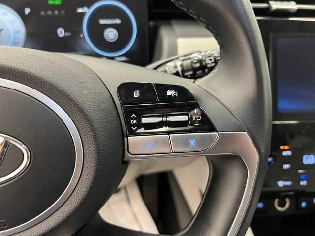 Photo of 2023 Shimmering Silver Hyundai TUCSON