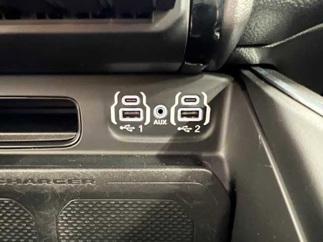 Photo of 2022 Bright White Clearcoat RAM 1500