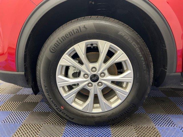 Photo of 2025 Rapid Red Metallic Tinted Clearcoat Ford Escape