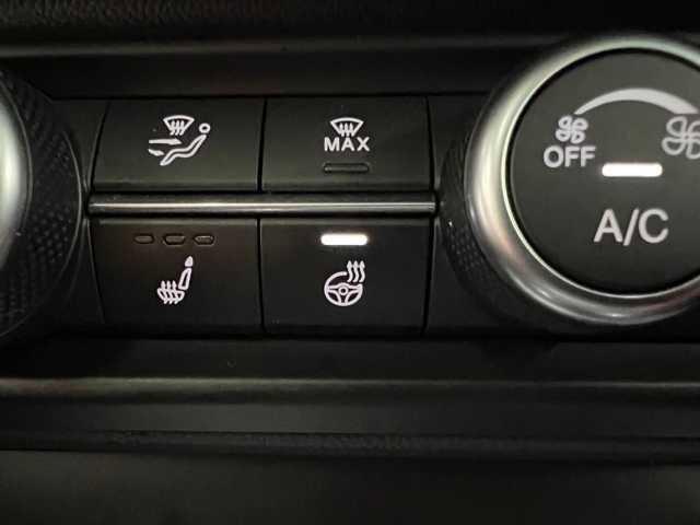 Photo of 2022 Alfa White Alfa Romeo Stelvio