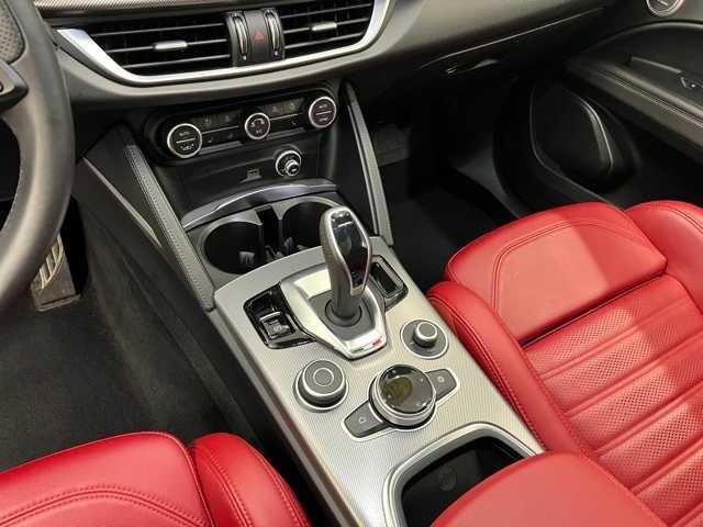 Photo of 2022 Alfa White Alfa Romeo Stelvio