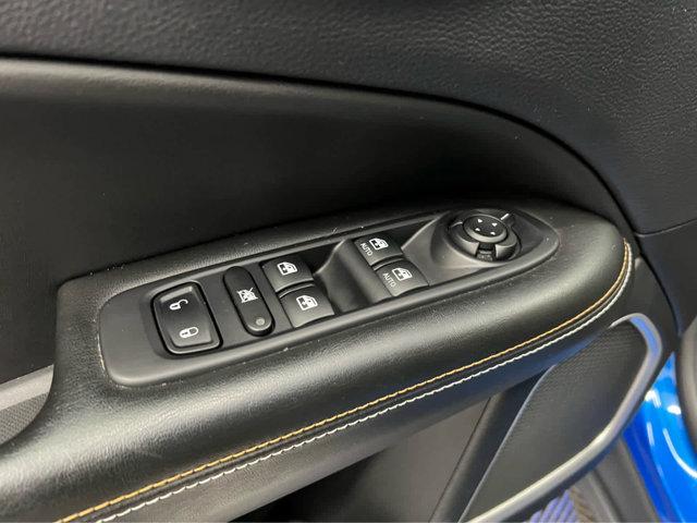 Photo of 2018 Laser Blue Pearlcoat Jeep Compass
