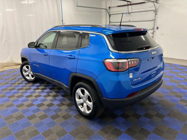 Photo of 2018 Laser Blue Pearlcoat Jeep Compass