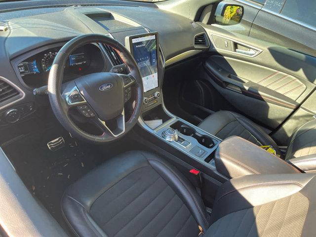 Photo of 2022 Star White Metallic Tri-Coat Ford Edge